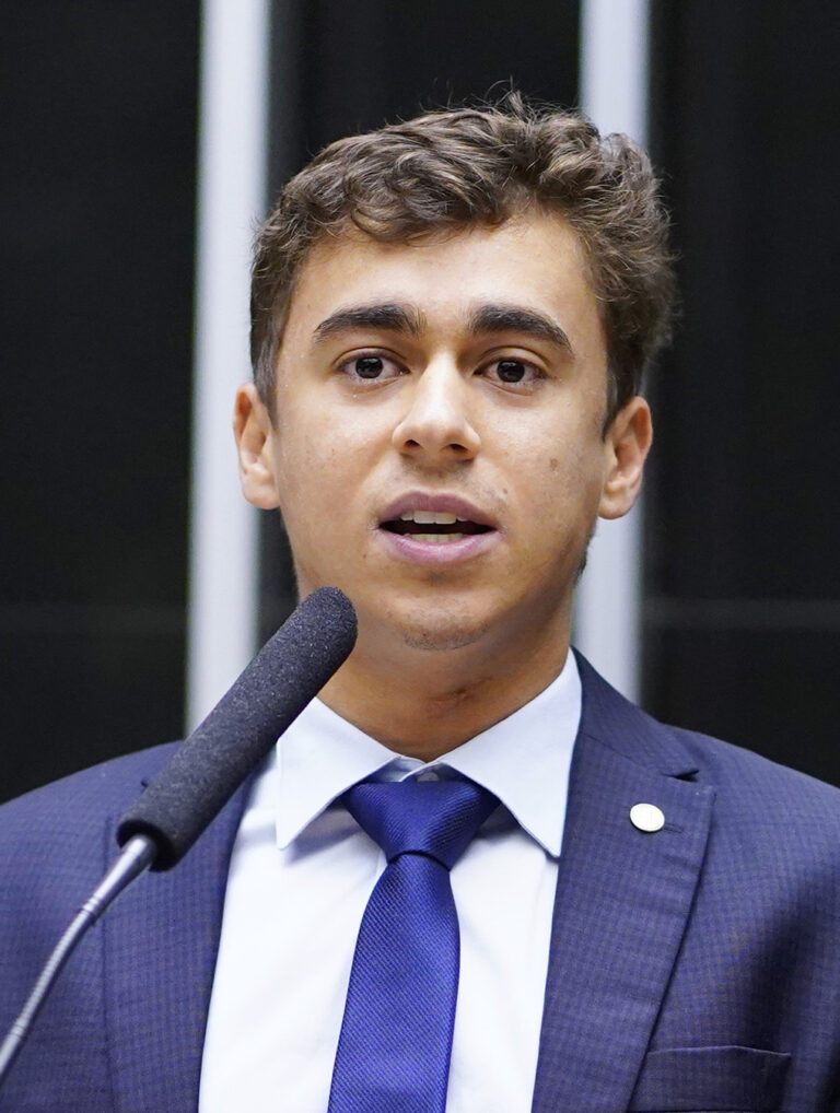 Nikolas_Ferreira_in_2023_(cropped)
